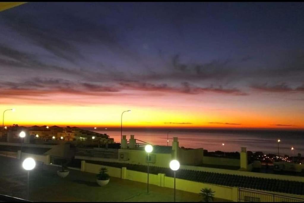 Apartamento 2 Habitaciones En Benalmádena Exterior foto